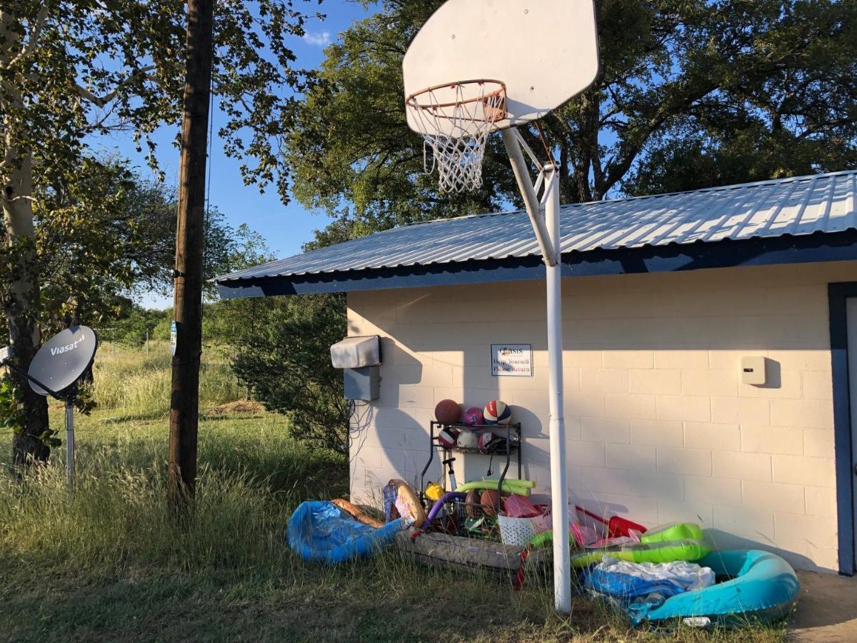 Oasis Lake Buchanan Bluffton Extérieur photo